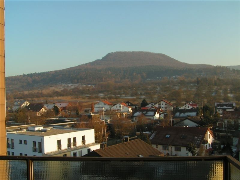 Dachterrasse mit herrlichem Ausblick in einer 2-Zimmerwohnung in Mössingen - Photo 2