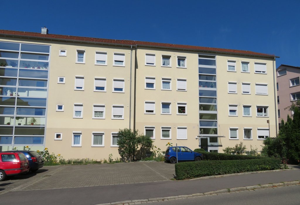 Wohnberechtigungsschein für 3 Personen erforderlich! 3-Zimmerwohnung in Ravensburg - Photo 2