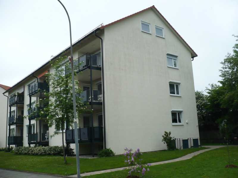 Großzügige 3-Zimmer-Wohnung mit Balkon und Blick ins Grüne - Photo 2