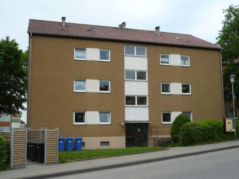 Familienfreundliche 4,5-Zimmer-Wohnung mit Balkon und idealem Grundriss - Photo 2