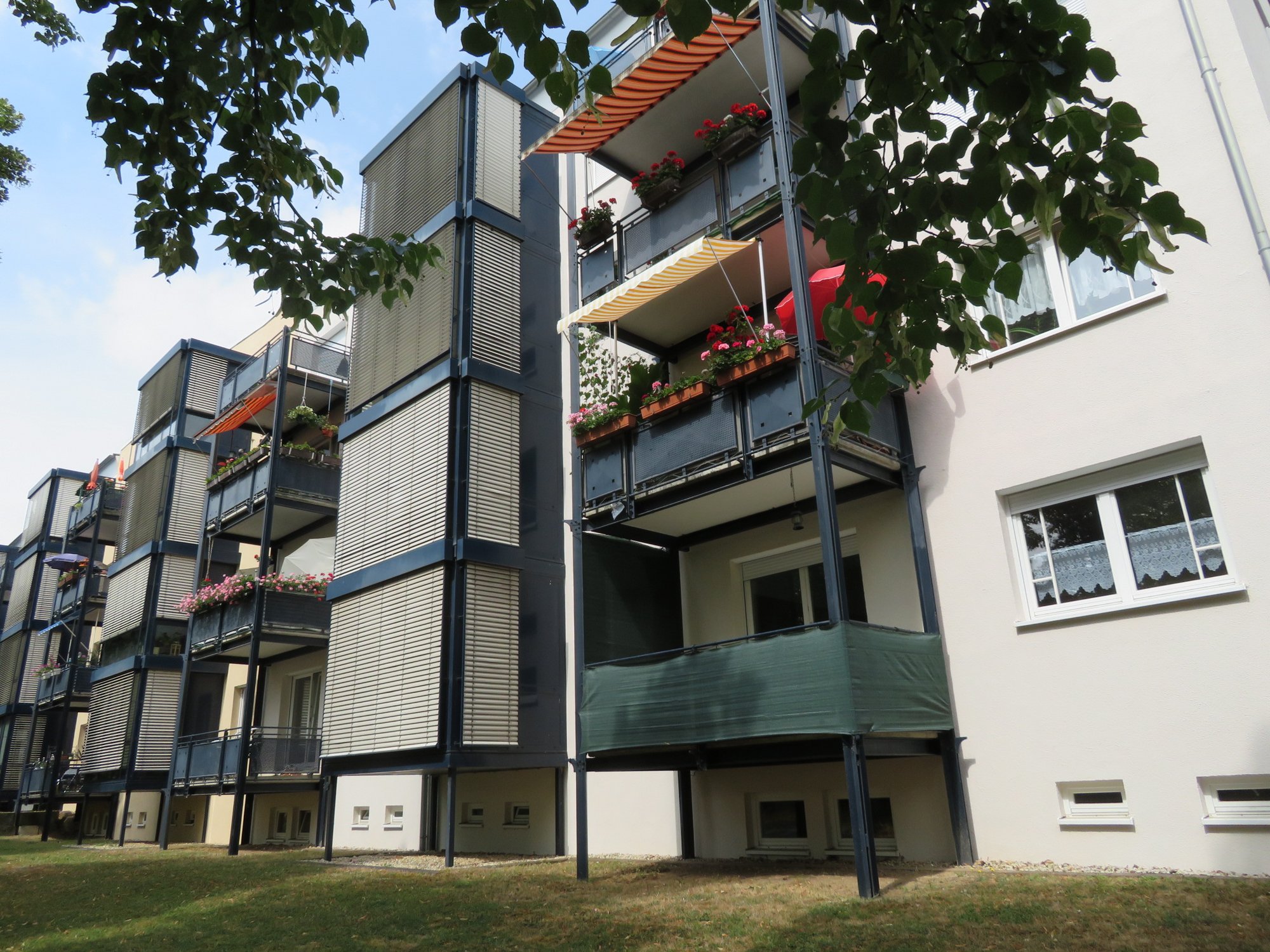 Tolle Wohnung sucht Nachmieter: 3-Zimmerwohnung mit 2 Balkone