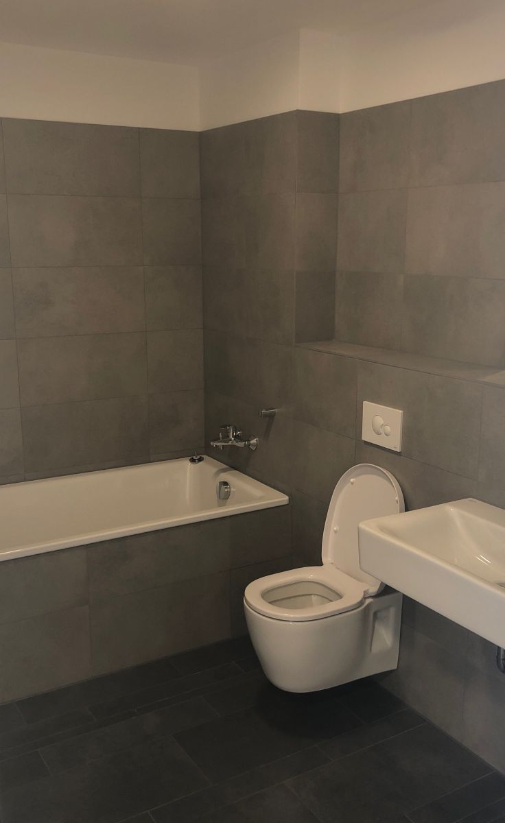 Badezimmer mit Wanne