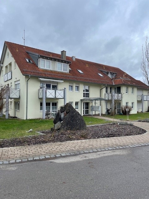 schöne 2-Zimmerwohnung mit Terrasse